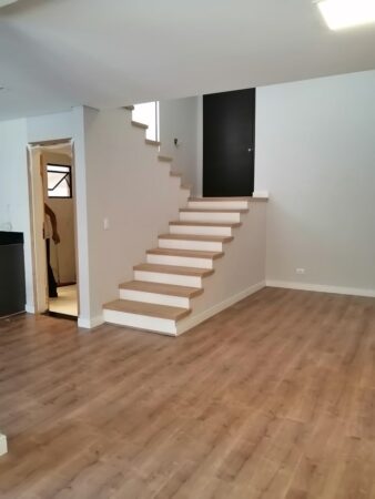 Con Vuelta Frontal Blanco Finfloor Original Roble Minueto Con Vuelta Frontal Blanco Finfloor Original Roble Minueto