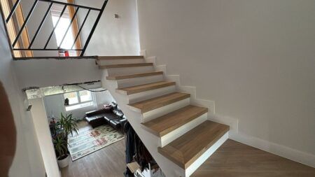 Escalera volada con vuelta tarima Evolve Roble Wexford Natural