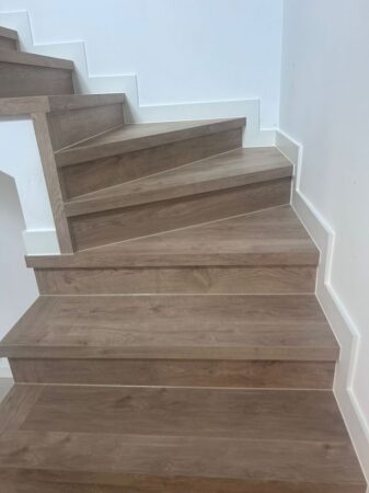 Detalle Tarima Para Escaleras Chalet